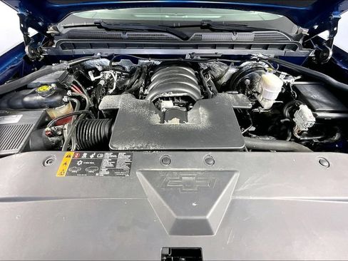 Used 2018 Chevrolet Silverado 1500 LT w/ All Star Edition AWD/4WD image 9