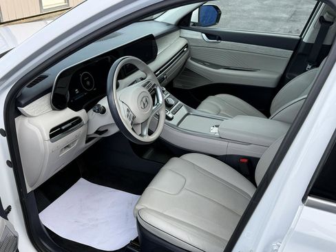 Used 2024 Hyundai Palisade Calligraphy image 8