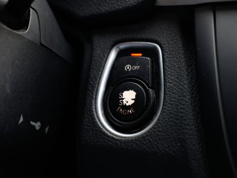 Used 2014 BMW 320i Sedan image 30