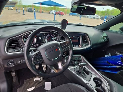 Used 2019 Dodge Challenger R/T w/ Plus Package RWD image 8