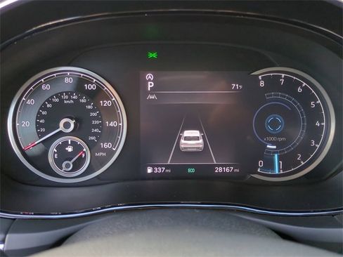 Certified 2022 Genesis GV70 2.5T image 26