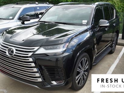 Used 2024 Lexus LX 600 4WD w/ Luxury Package