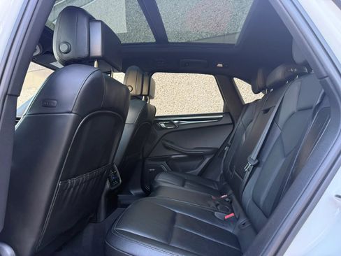 Used 2015 Porsche Macan S AWD/4WD image 12