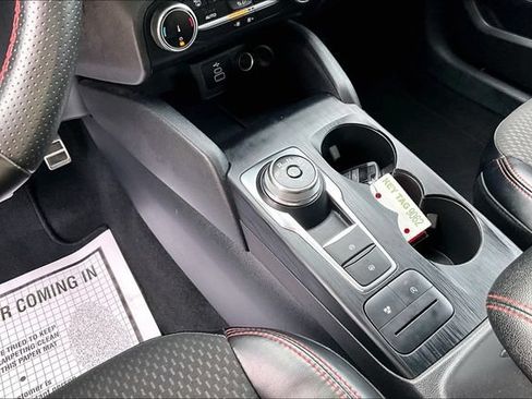 Used 2024 Ford Escape ST-Line FWD image 11
