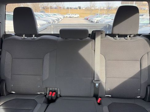 Used 2022 Chevrolet Silverado 2500 Custom w/ Custom Value Package image 24