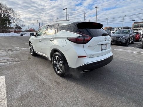 Used 2024 Nissan Murano SV image 5
