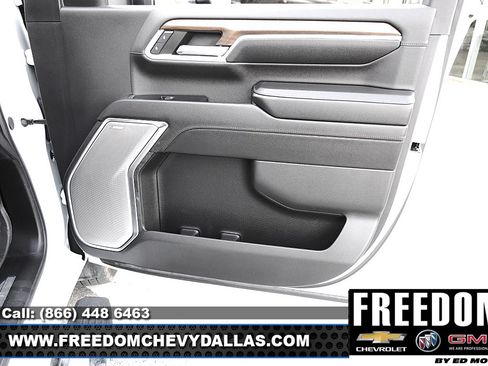 Used 2024 Chevrolet Silverado 3500 High Country w/ High Country Premium Package AWD/4WD image 38