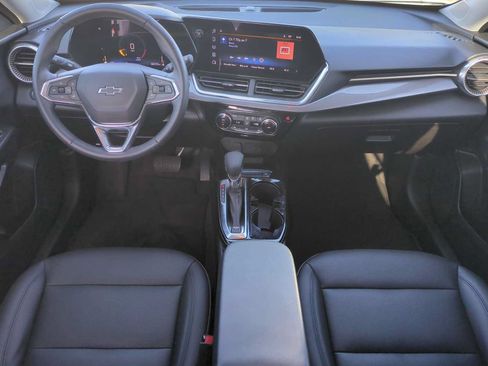 Used 2024 Chevrolet Trax ACTIV w/ Sunroof Package FWD image 20