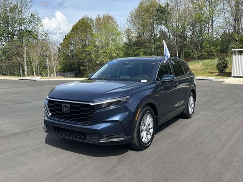 Certified 2025 Honda CR-V EX image 3