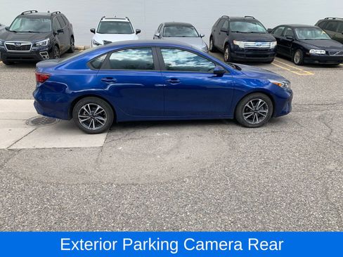 Used 2024 Kia Forte LXS FWD image 4