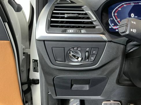 Used 2024 BMW X3 xDrive30i w/ M Sport Package AWD/4WD image 16