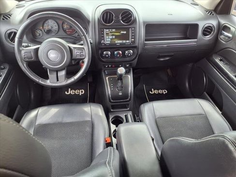 Used 2016 Jeep Patriot Sport w/ Power Value Group image 5