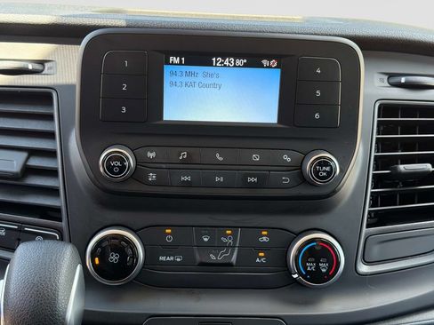 Used 2025 Ford Transit 250 Low Roof w/ Exterior Upgrade Package RWD image 16