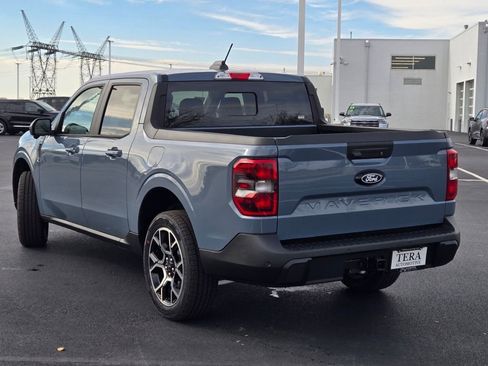 New 2025 Ford Maverick Lariat image 16
