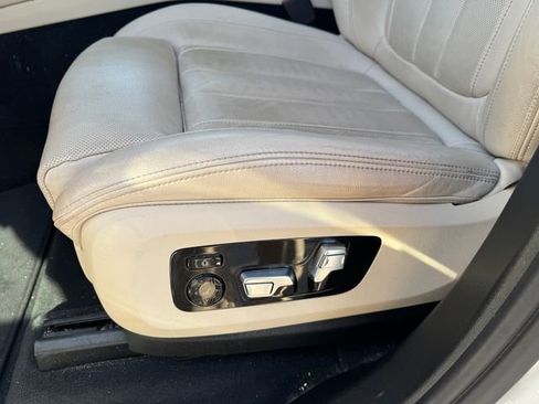 Used 2021 BMW X7 xDrive40i w/ M Sport Package image 13