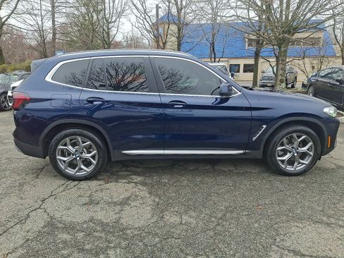 Used 2024 BMW X3 xDrive30i w/ Premium Package image 7