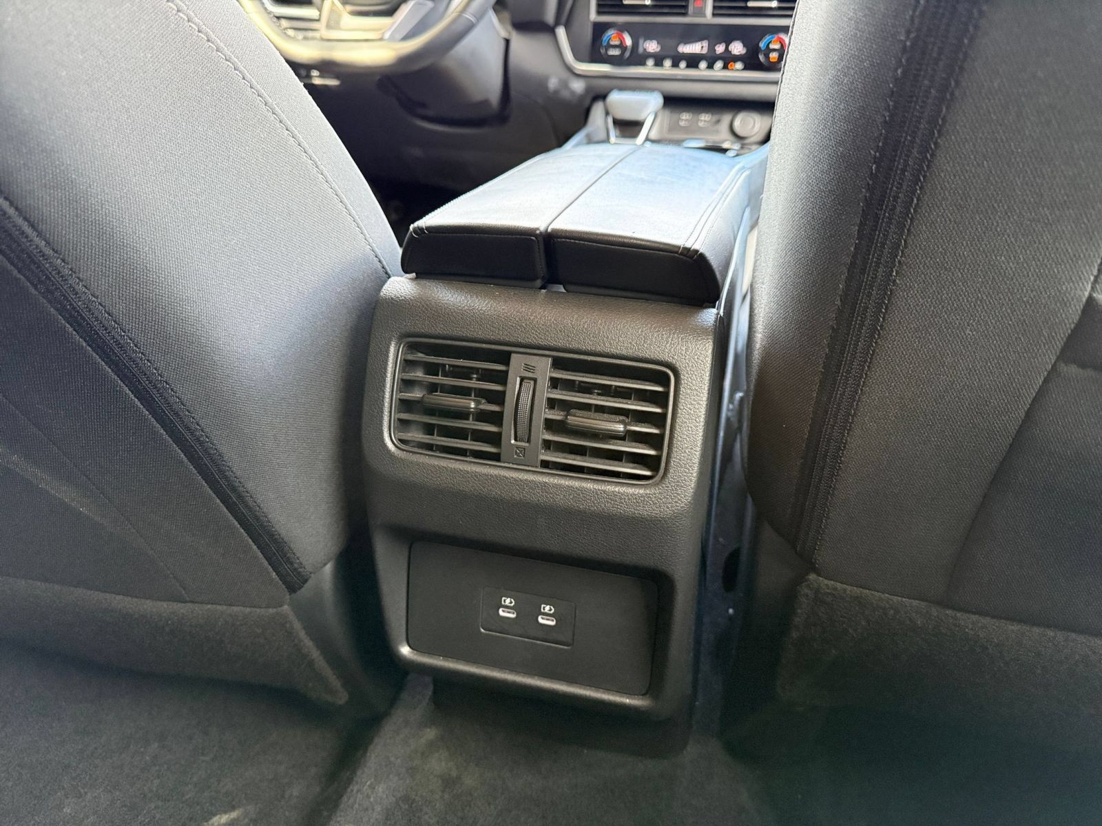 Used 2026 Nissan Rogue SV AWD/4WD image 25