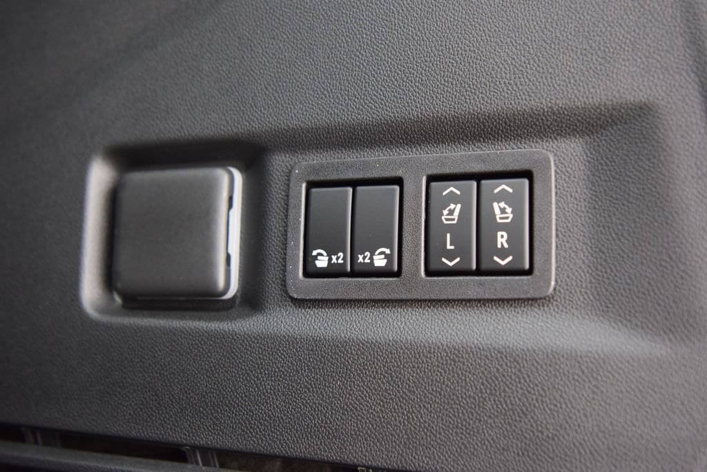 New 2026 Chevrolet Tahoe High Country AWD/4WD image 26