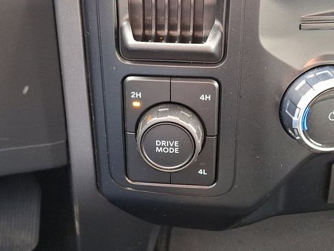 Certified 2022 Ford F150 XLT w/ Equipment Group 302A High image 25