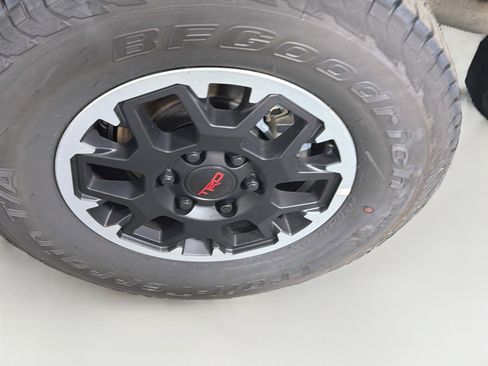 Used 2026 Toyota Tacoma TRD Off-Road AWD/4WD image 11