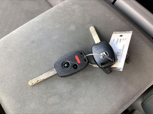 Used 2012 Honda Ridgeline RTS image 12
