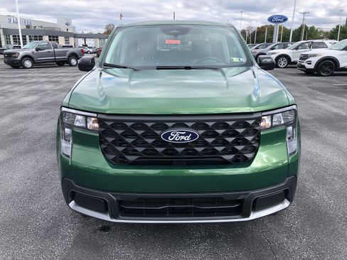 New 2025 Ford Maverick XLT w/ XLT Luxury Package image 8