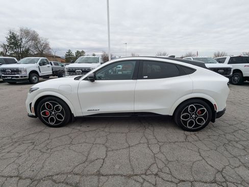 Certified 2023 Ford Mustang Mach-E GT image 9