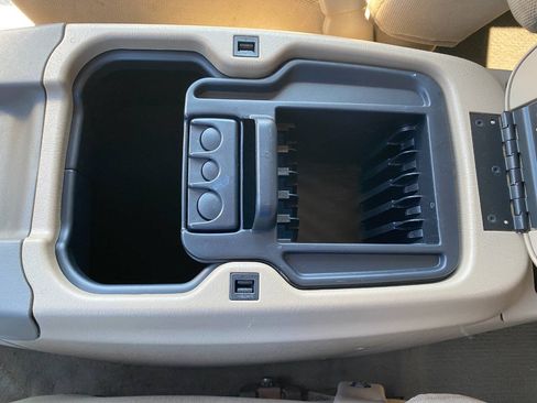 Used 2002 Ford Excursion XLT RWD image 18