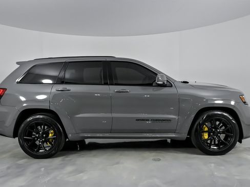 Used 2021 Jeep Grand Cherokee Trackhawk AWD/4WD image 14