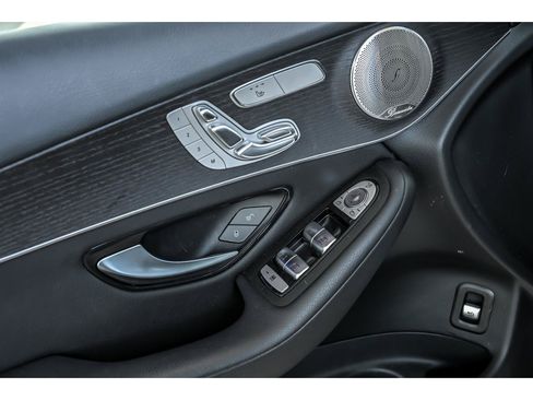 Certified 2021 Mercedes-Benz GLC 300 4MATIC image 9