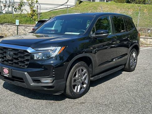Used 2023 Honda Passport EX-L image 3