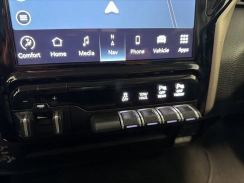 Used 2024 RAM 2500 Laramie w/ Protection Group image 30