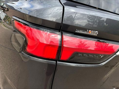 Used 2024 Toyota Sequoia Capstone image 32