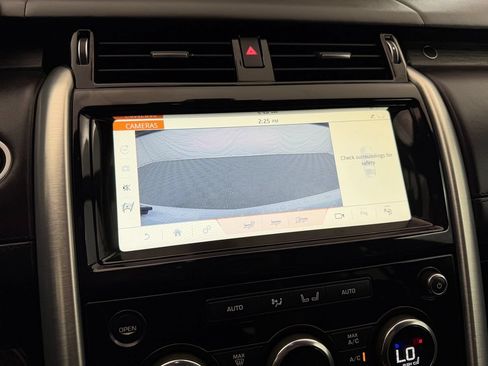 Used 2019 Land Rover Discovery HSE Luxury AWD/4WD image 32