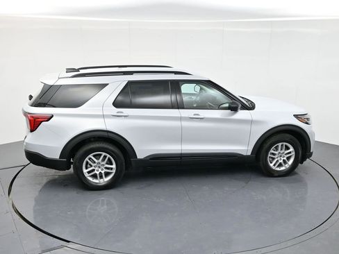 New 2026 Ford Explorer Active image 42