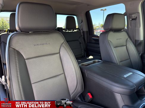 Used 2024 GMC Sierra 2500 Denali w/ Denali Reserve Package AWD/4WD image 28
