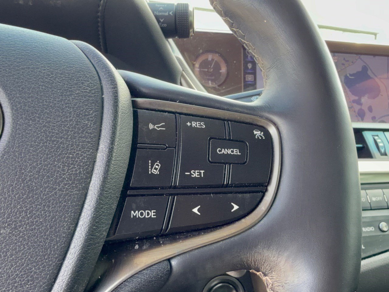 Used 2019 Lexus ES 350 w/ Premium Package FWD image 19