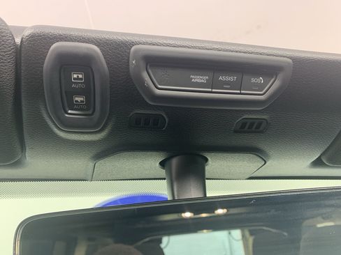 Used 2021 Jeep Wrangler Unlimited Sahara AWD/4WD image 27
