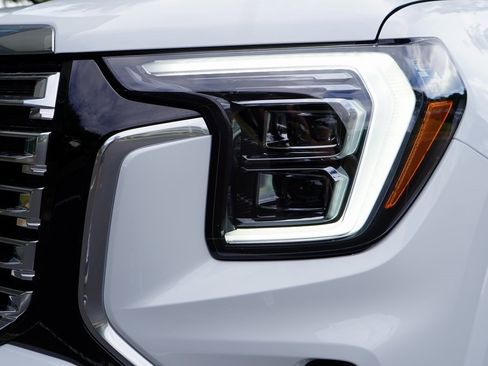 New 2026 GMC Terrain Denali image 2