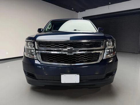 Used 2019 Chevrolet Tahoe LT AWD/4WD image 2