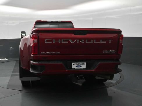 Used 2024 Chevrolet Silverado 3500 High Country w/ Technology Package image 8
