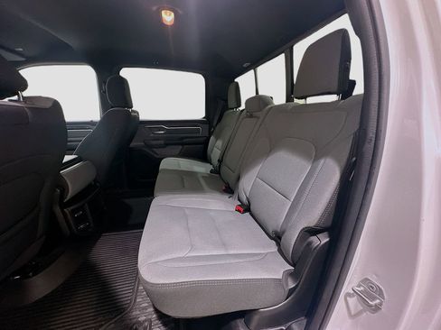 Used 2022 RAM 1500 Big Horn AWD/4WD image 23