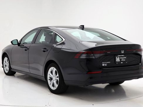 Used 2024 Honda Accord LX image 7