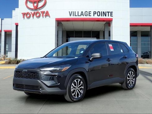 Used 2026 Toyota Corolla Cross S image 1