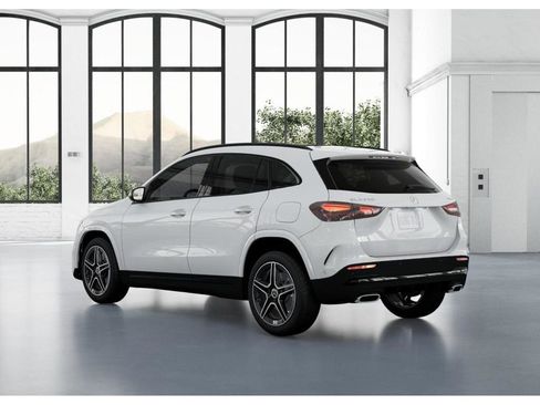 New 2026 Mercedes-Benz GLA 250 4MATIC image 29
