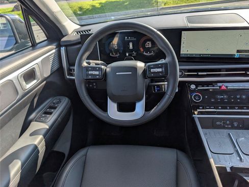 Used 2025 Hyundai Santa Fe XRT AWD/4WD image 19