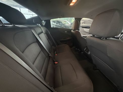 Used 2019 Chevrolet Malibu LT FWD image 27