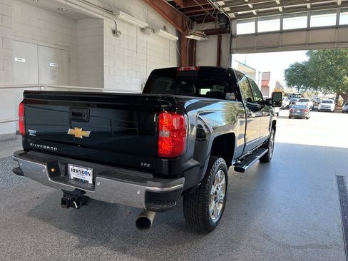 Used 2018 Chevrolet Silverado 2500 LTZ w/ Duramax Plus Package image 9