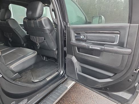 Used 2017 RAM 1500 Limited image 37
