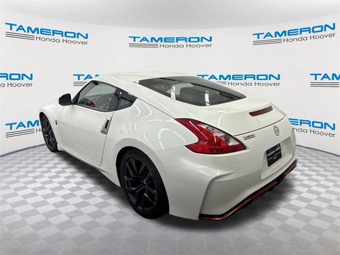 Used 2016 Nissan 370Z Coupe image 3